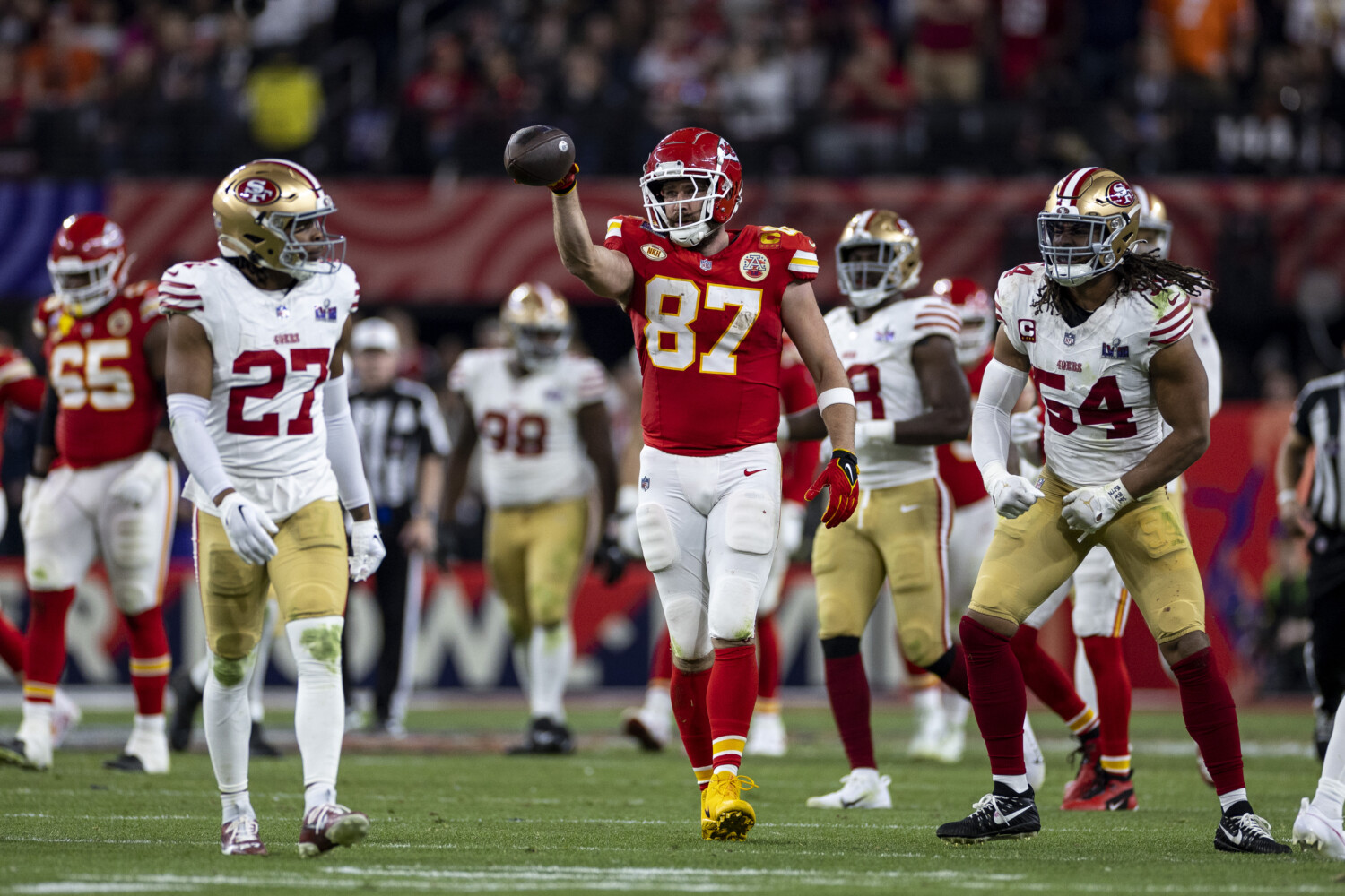 专注于进攻 专注于进攻